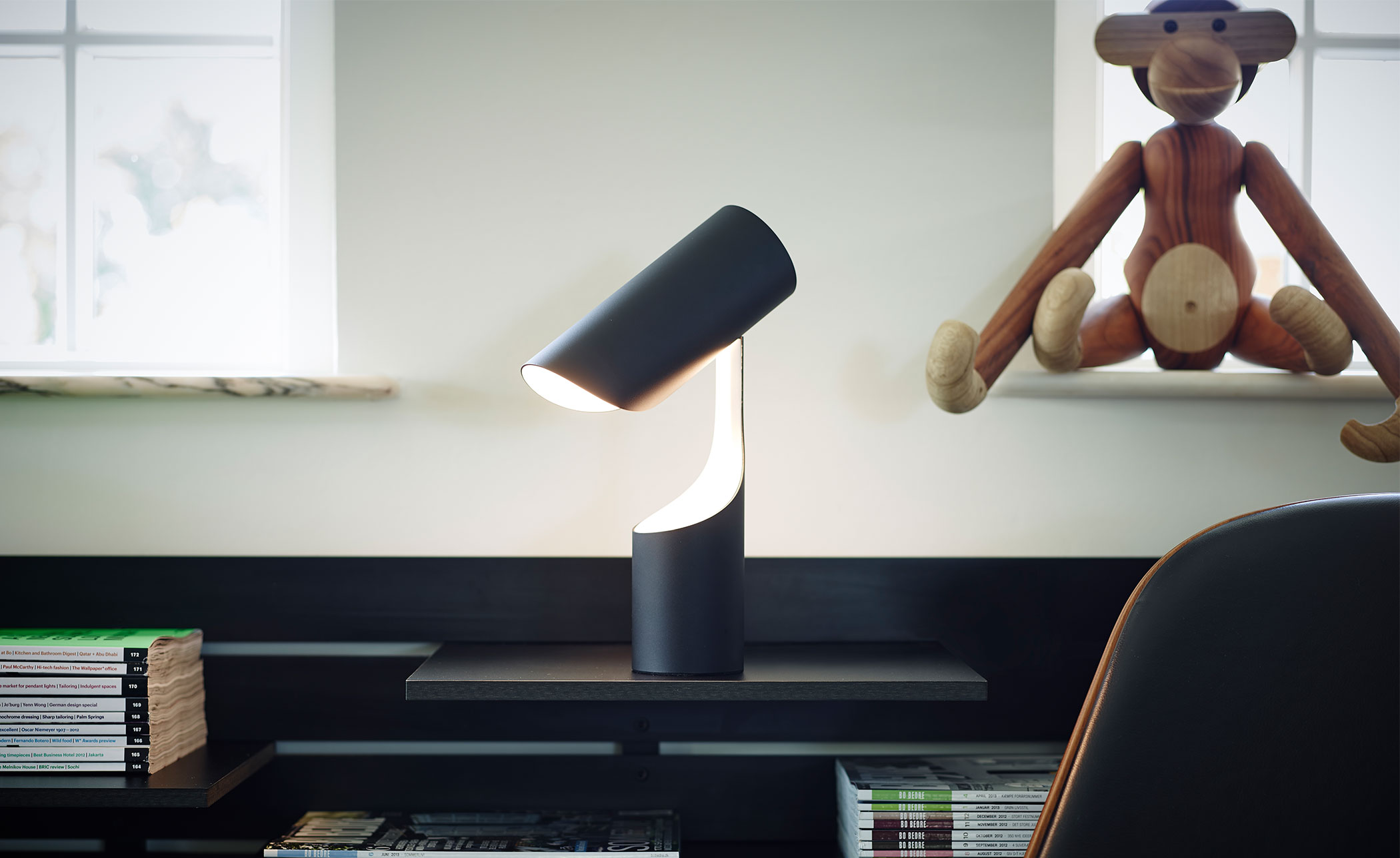 Mutatio Table Lamp