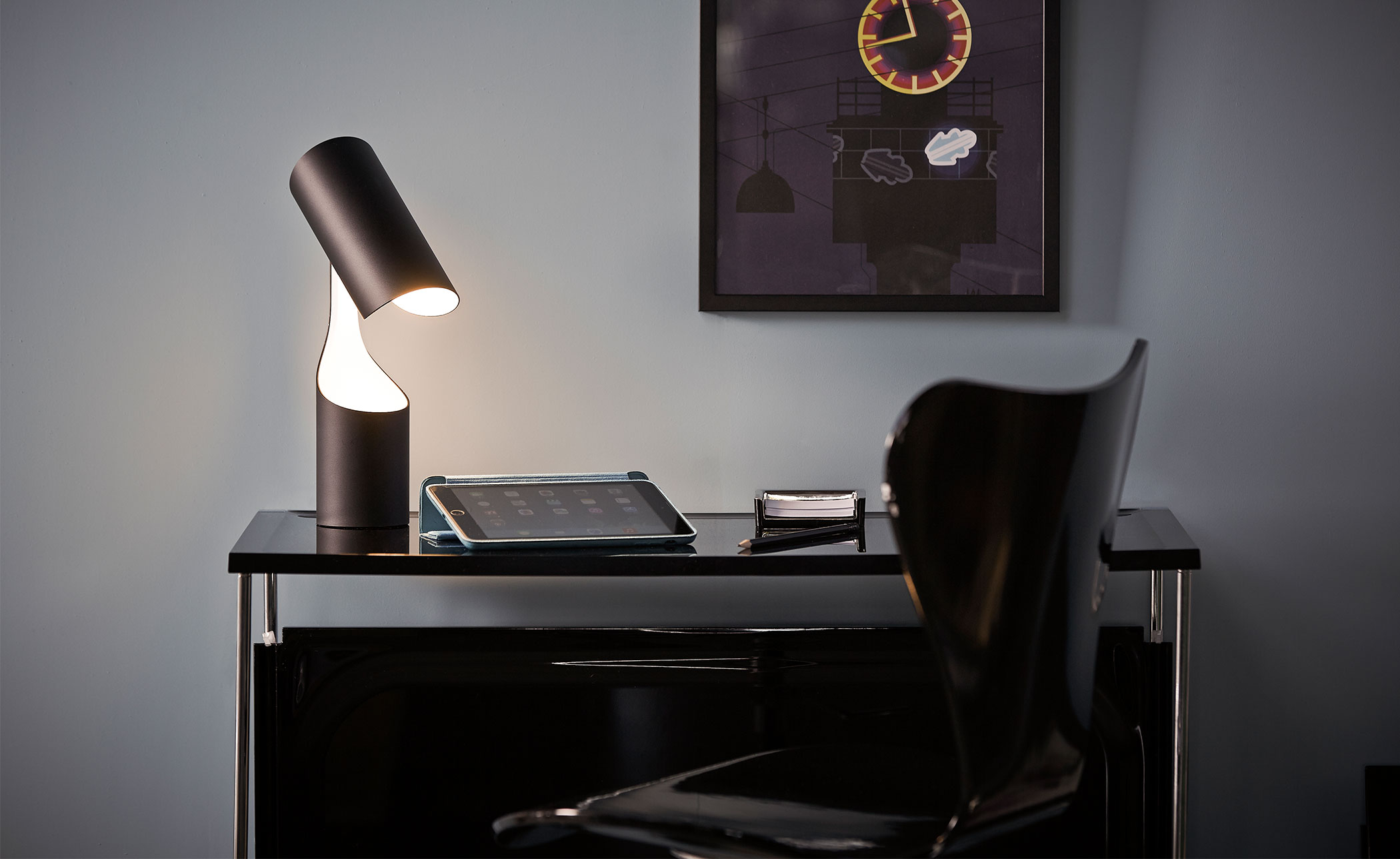 Mutatio Table Lamp