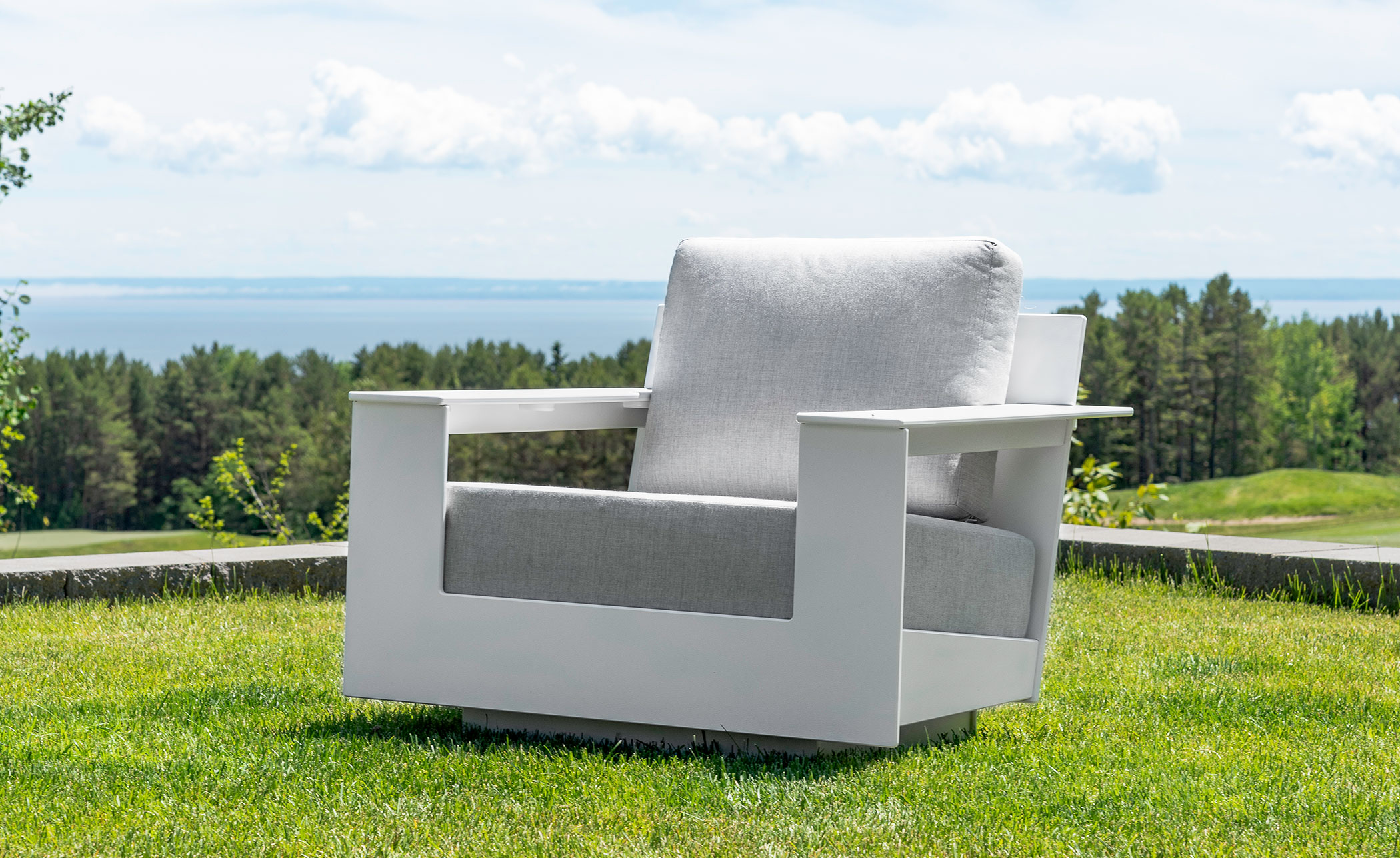 Nisswa Lounge