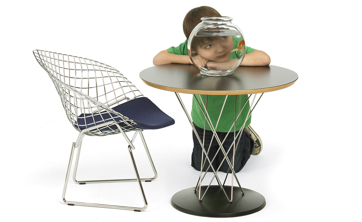 noguchi cyclone side table