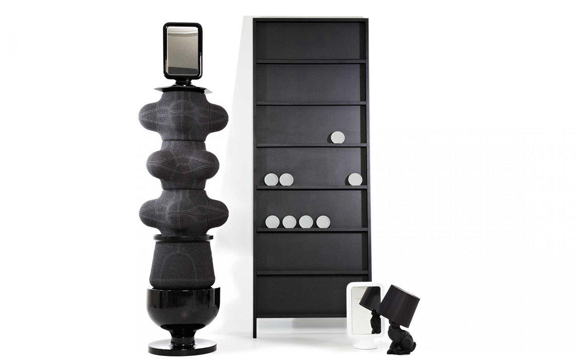 oblique shelf