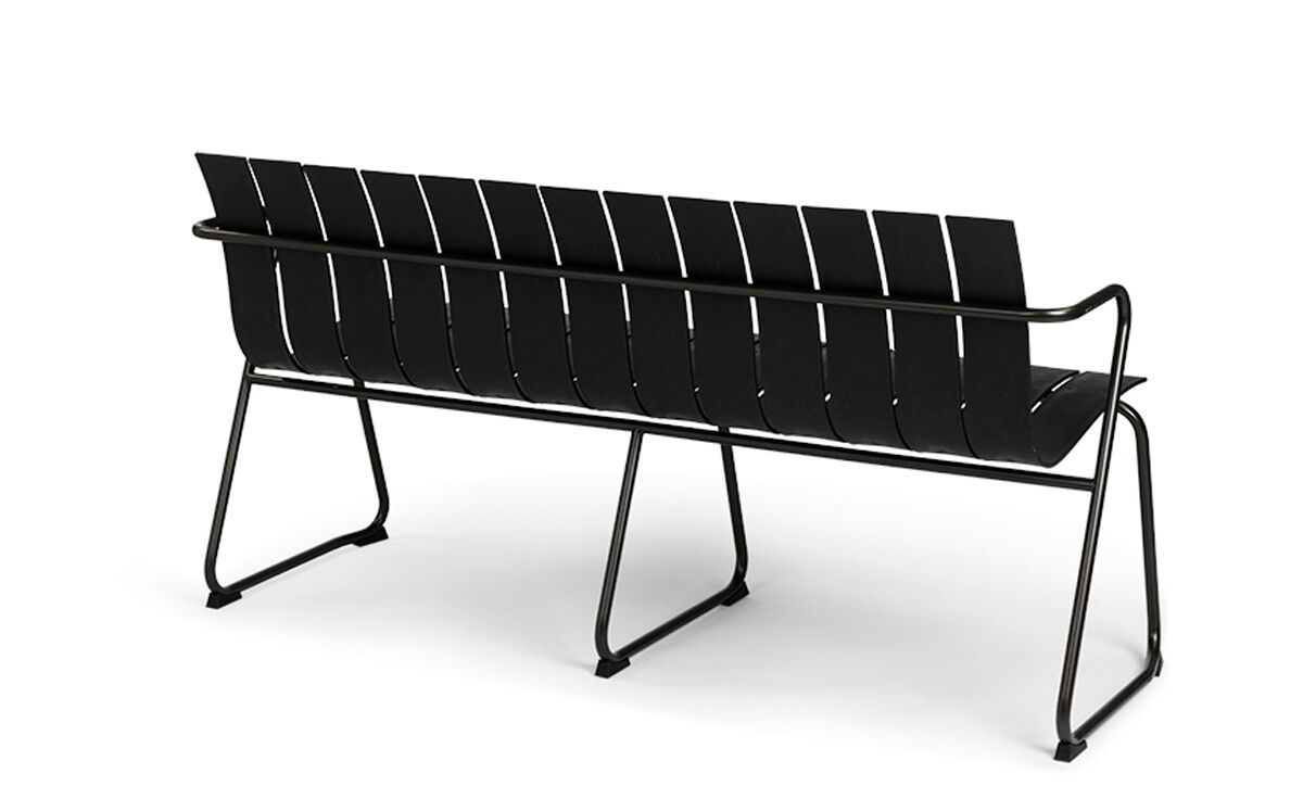ocean bench