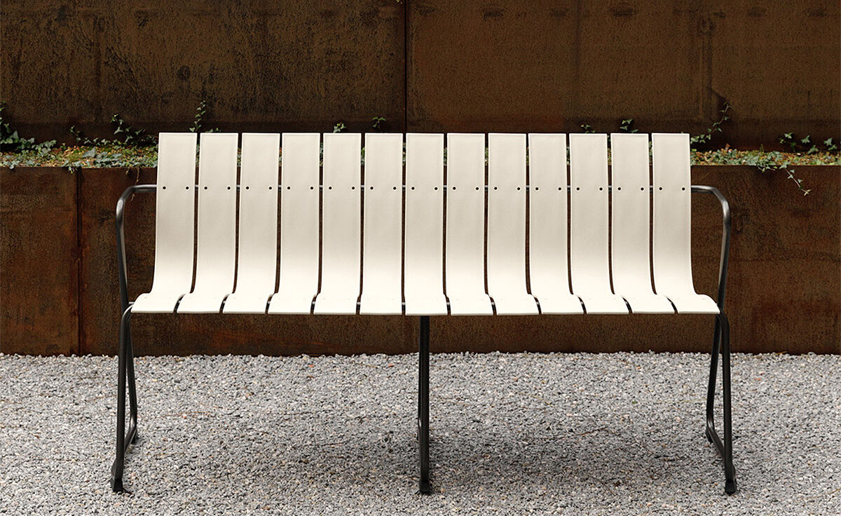 ocean bench