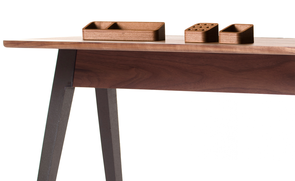 orson compact desk 365s