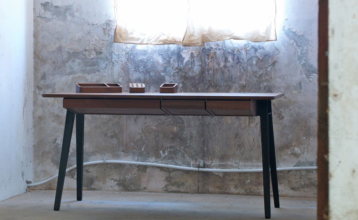 orson desk 365
