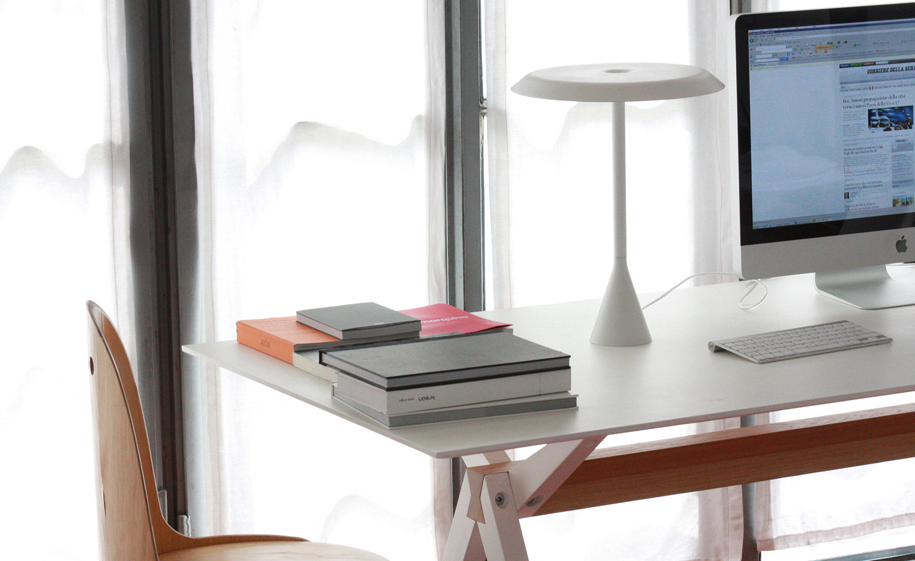 panama table lamp
