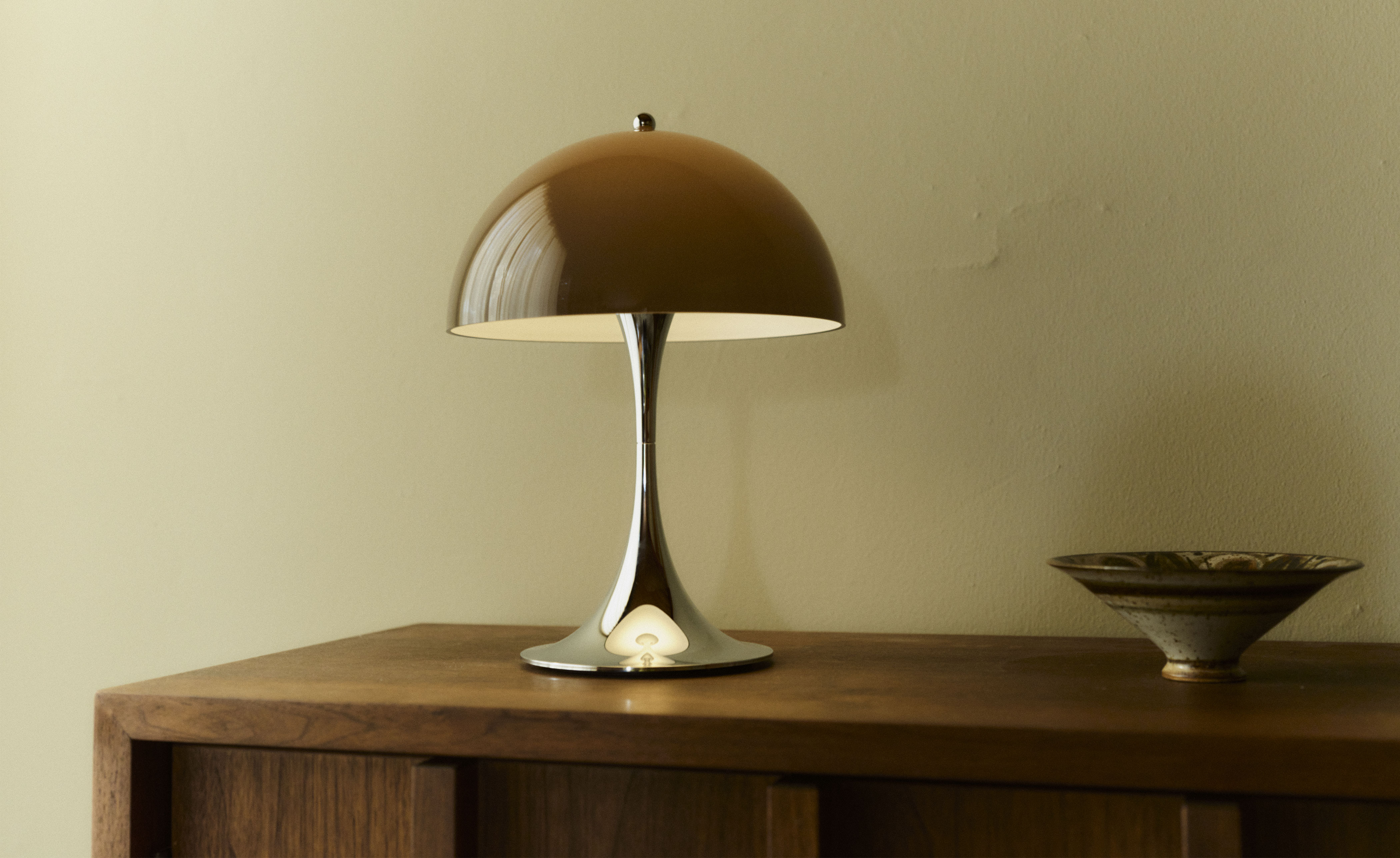 Panthella 250 Portable Table Lamp