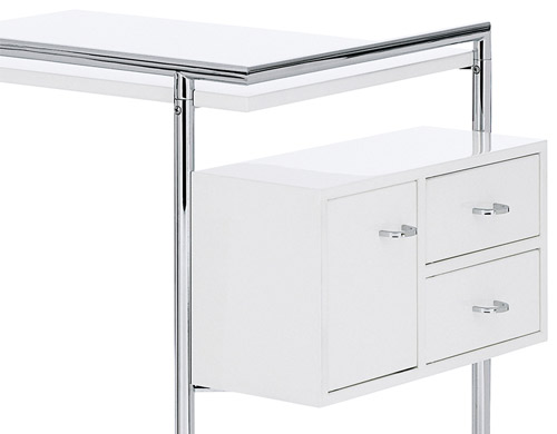 petite coiffeuse table