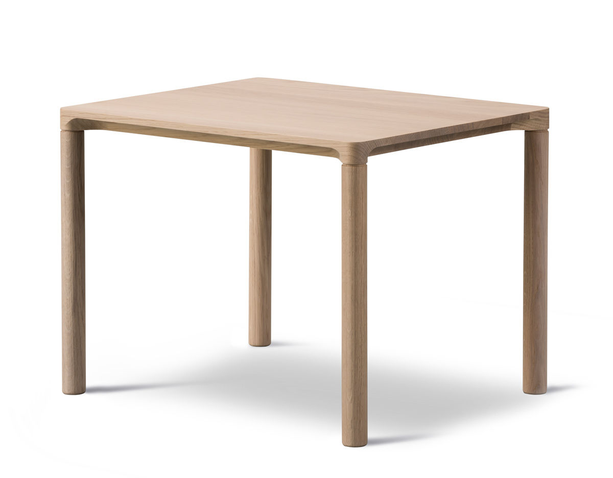 piloti side table