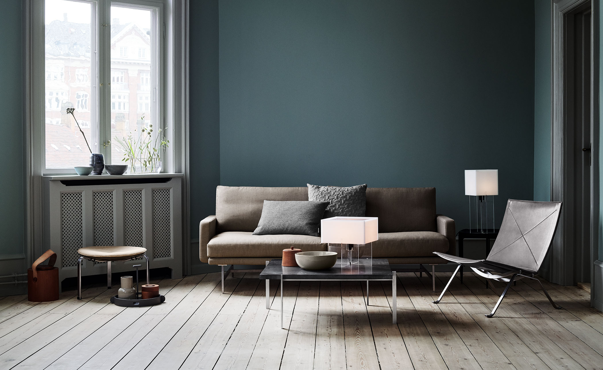 poul kjaerholm pk61 coffee table