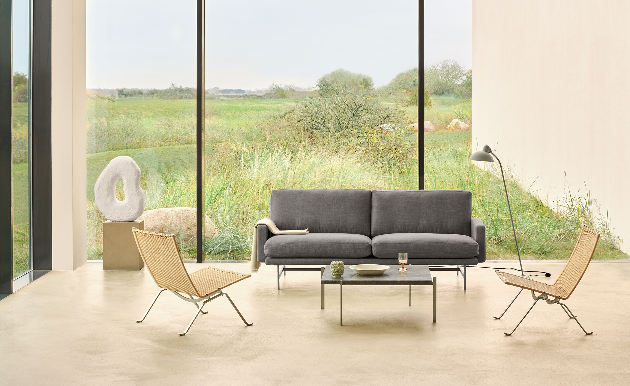 poul kjaerholm pk61 coffee table