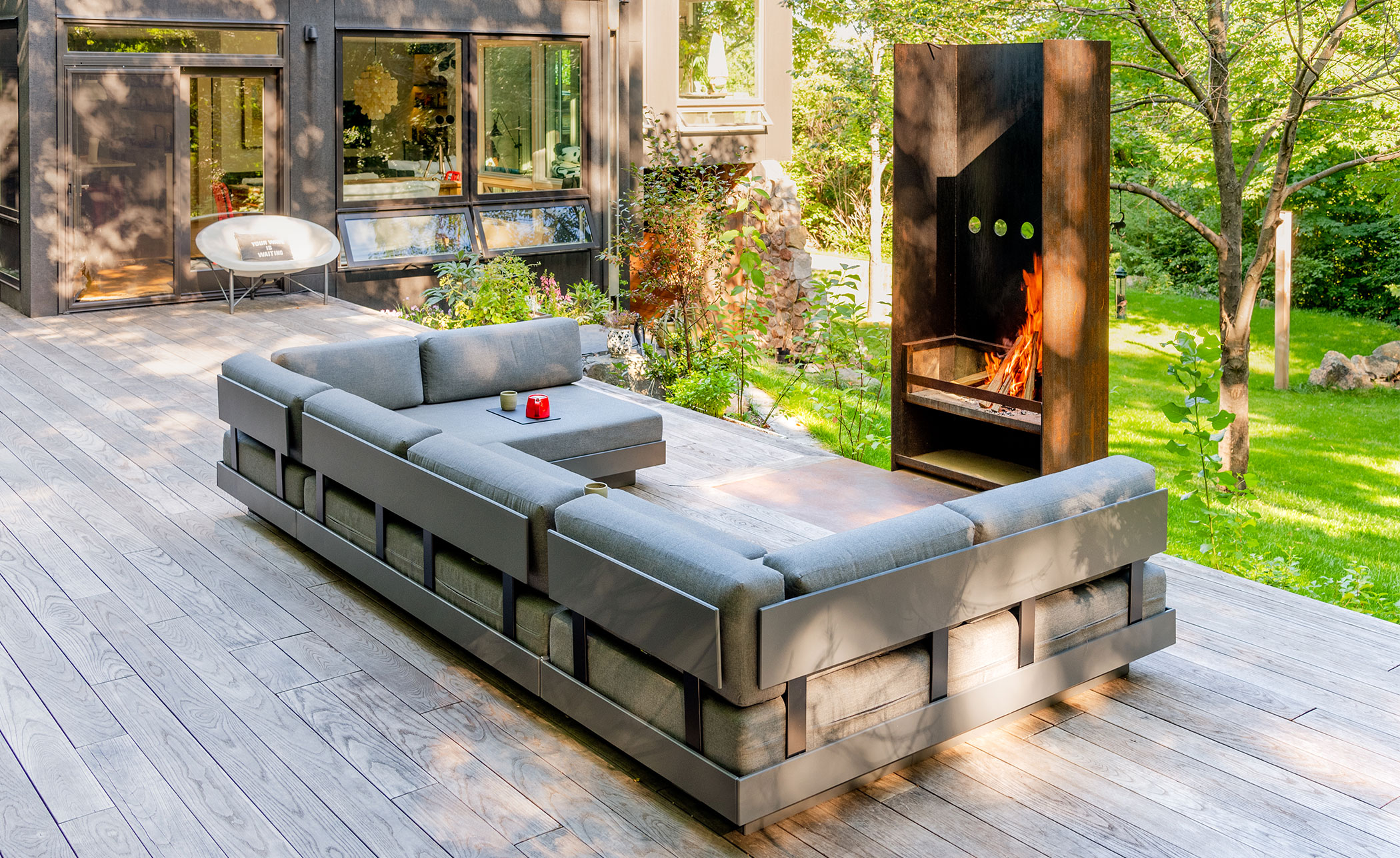 Platform One Chaise