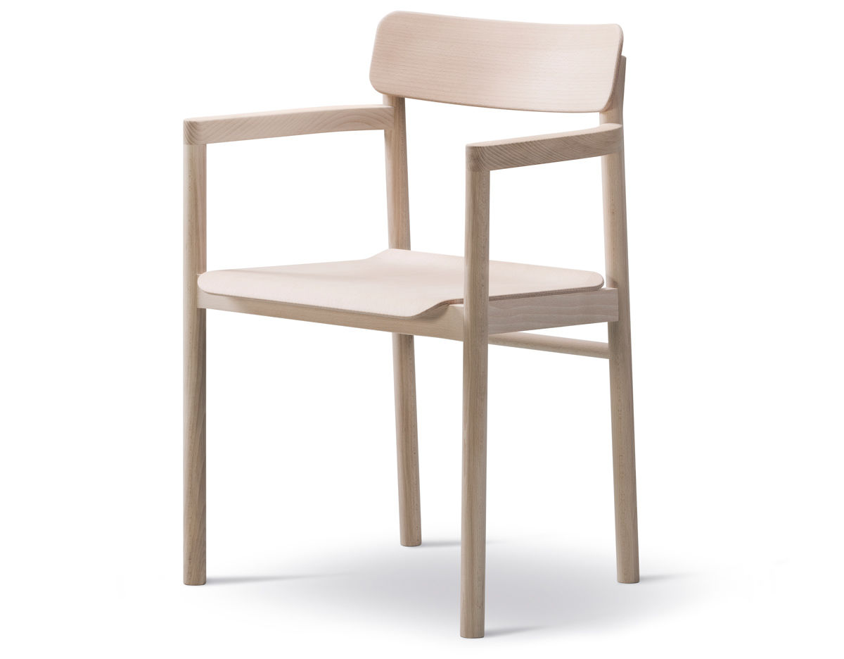 post armchair