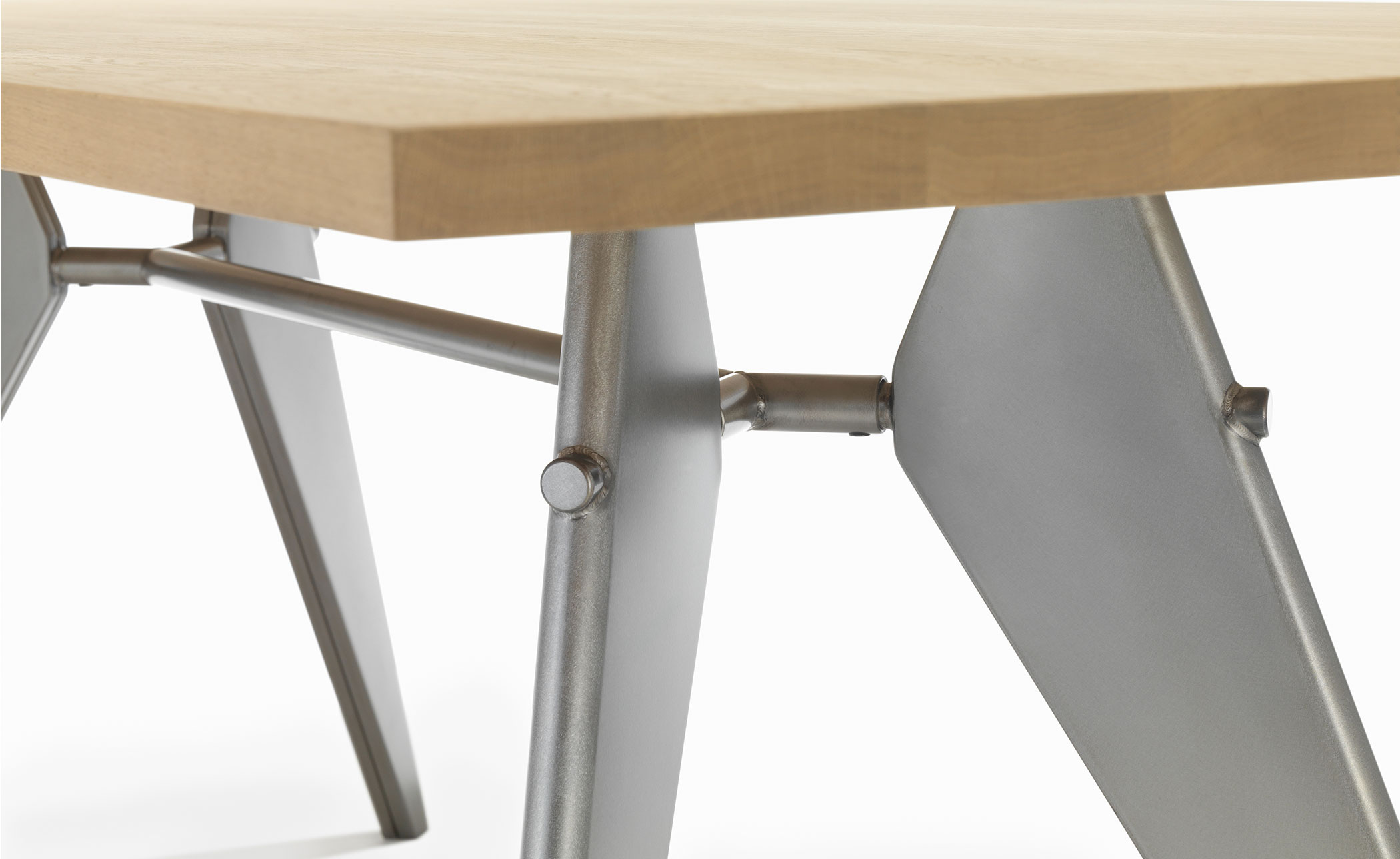 prouvé em table