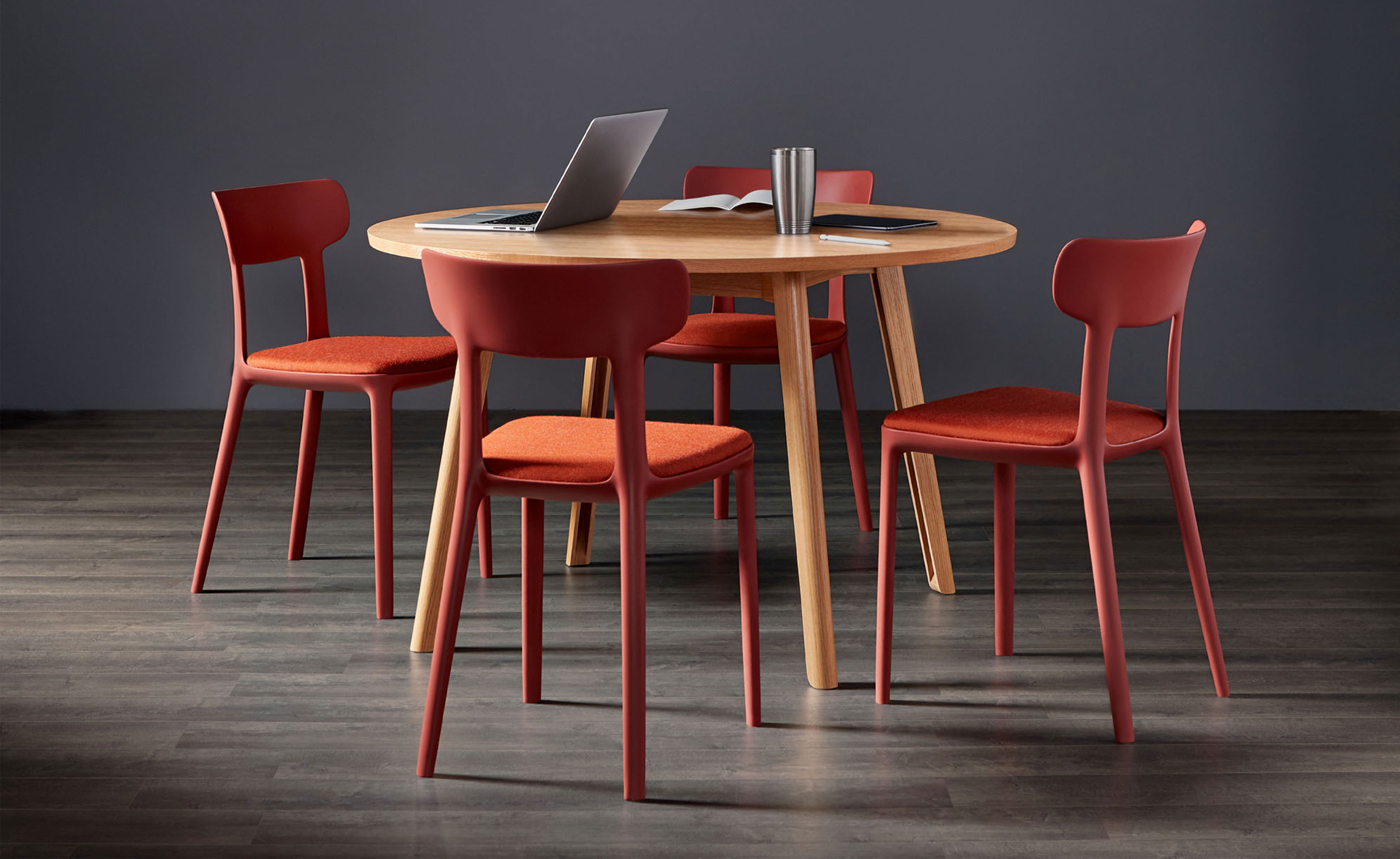 Queue Dining Chair