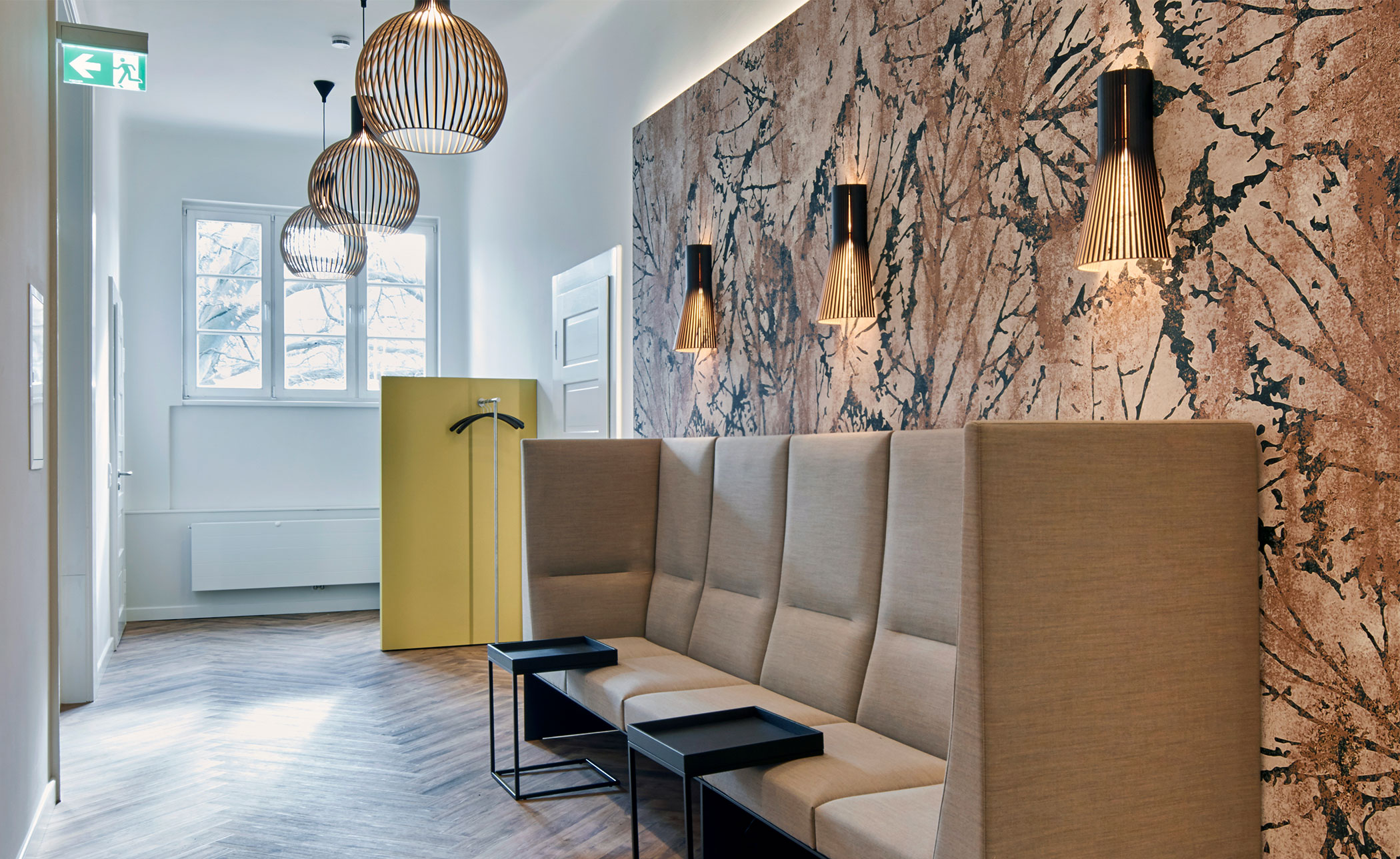 Secto 4230 Wall Lamp