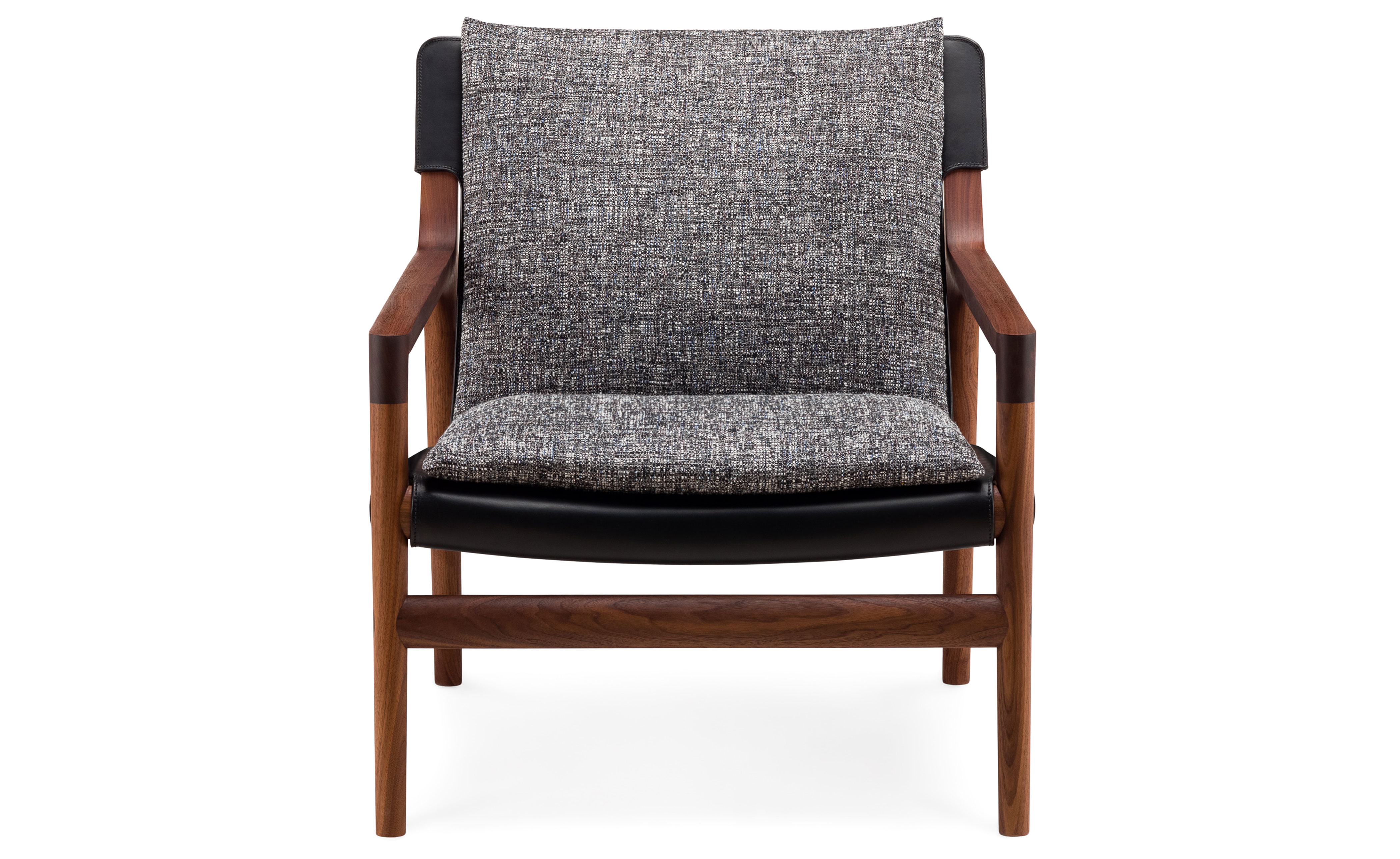 Sela Lounge with narrow arms