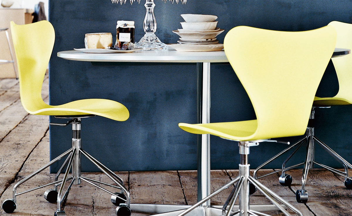 series 7 swivel side chair color