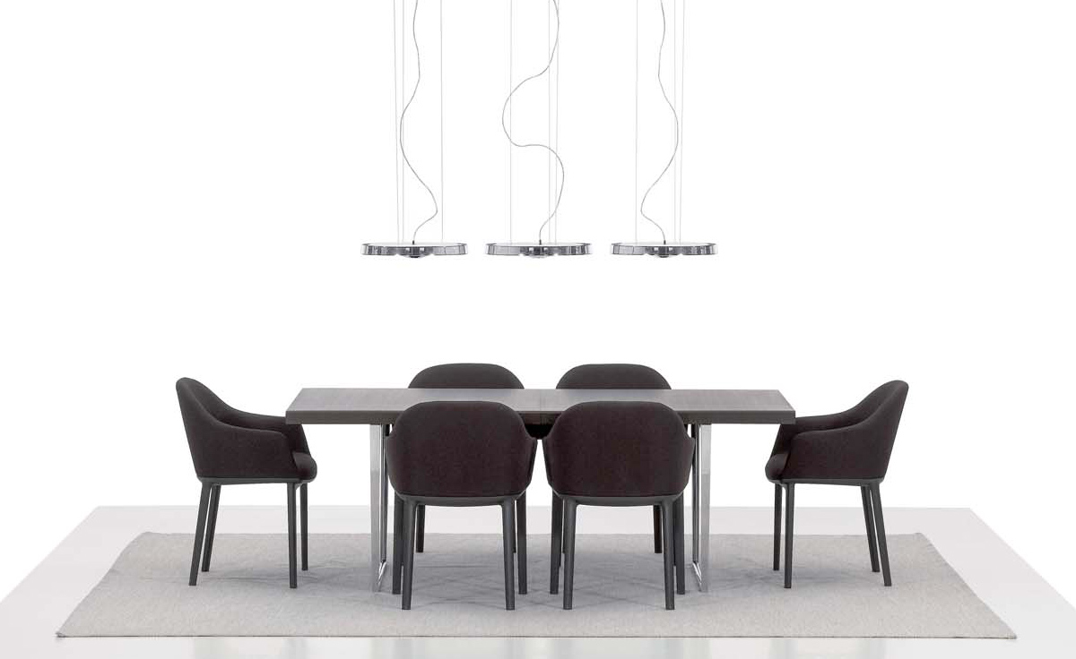 softshell chair with four leg base