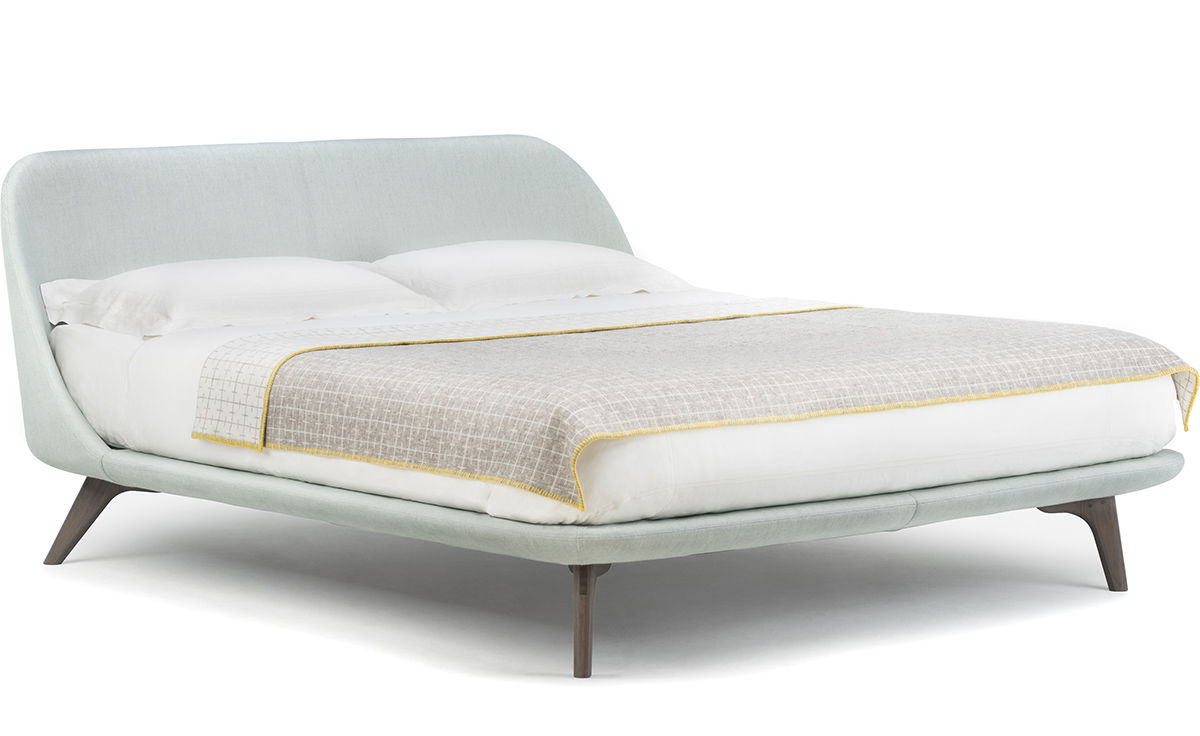 solo king size bed 787a