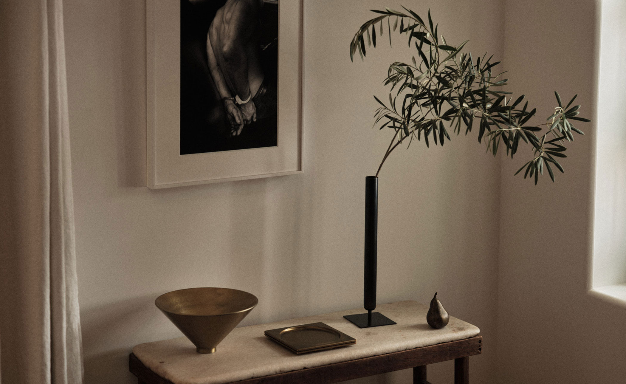 Stance Vase