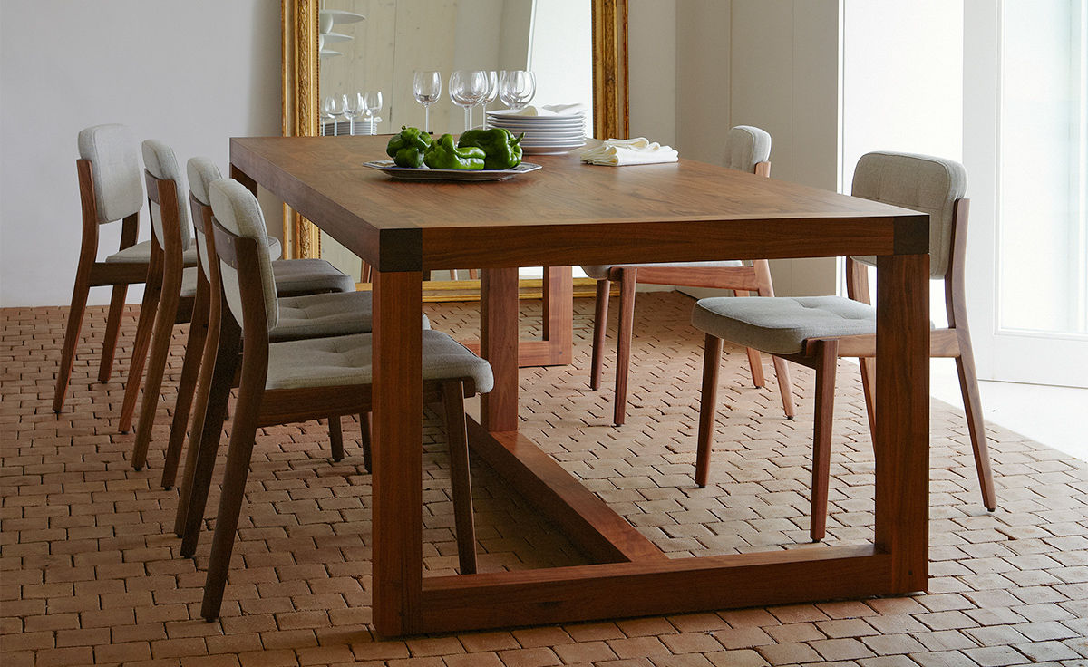 structure table 762