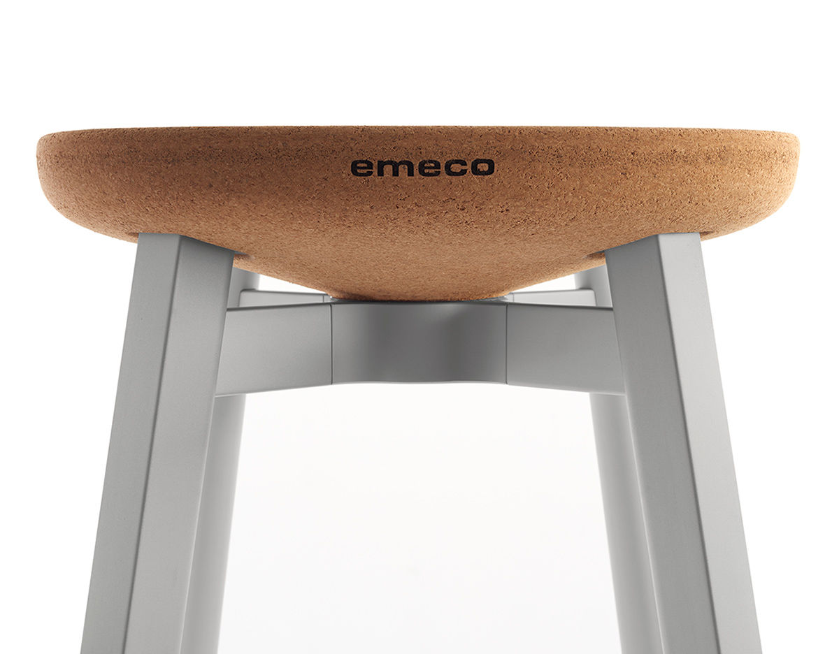 su small stool with cork seat