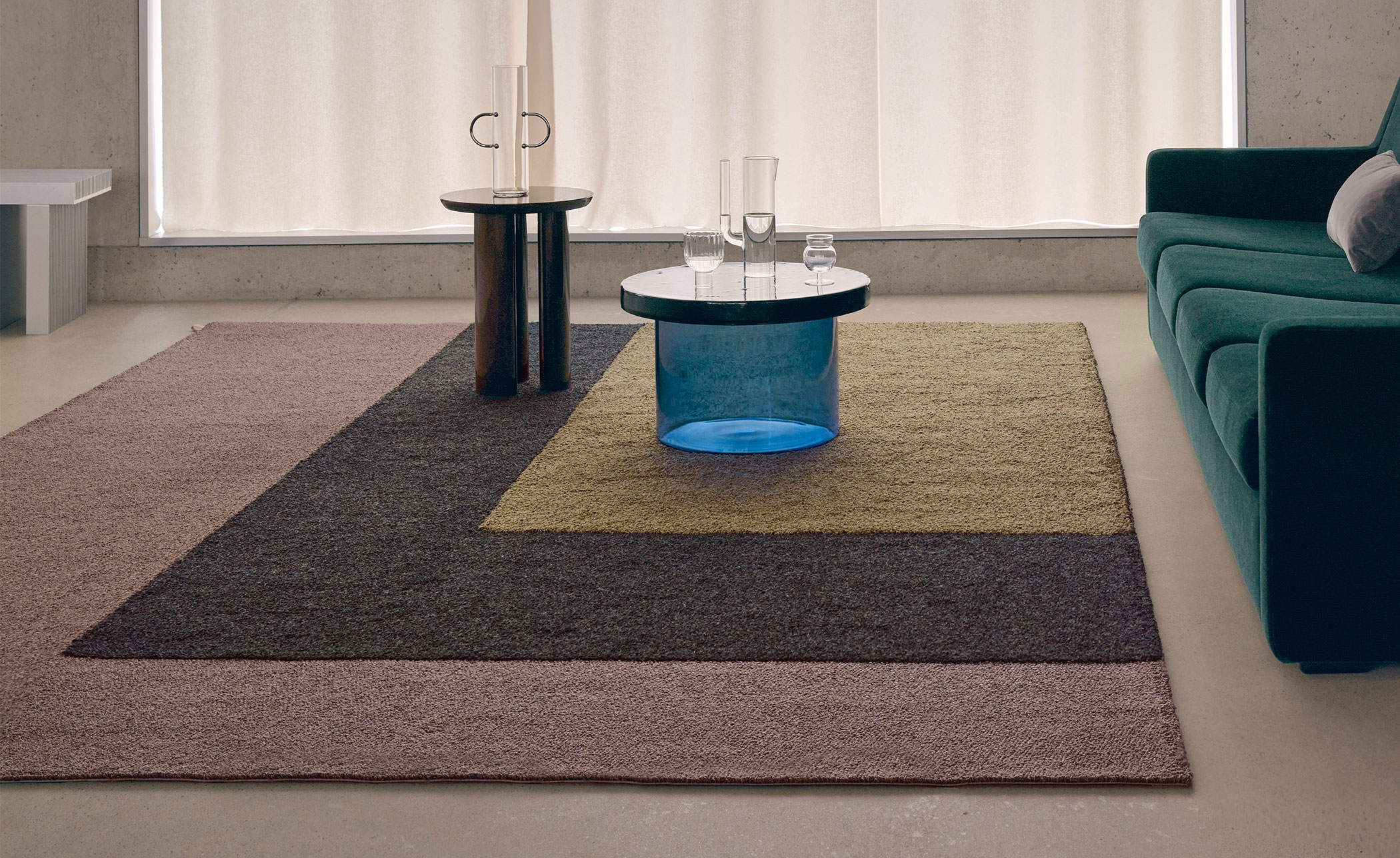 Tegel Corner Tufted Rug
