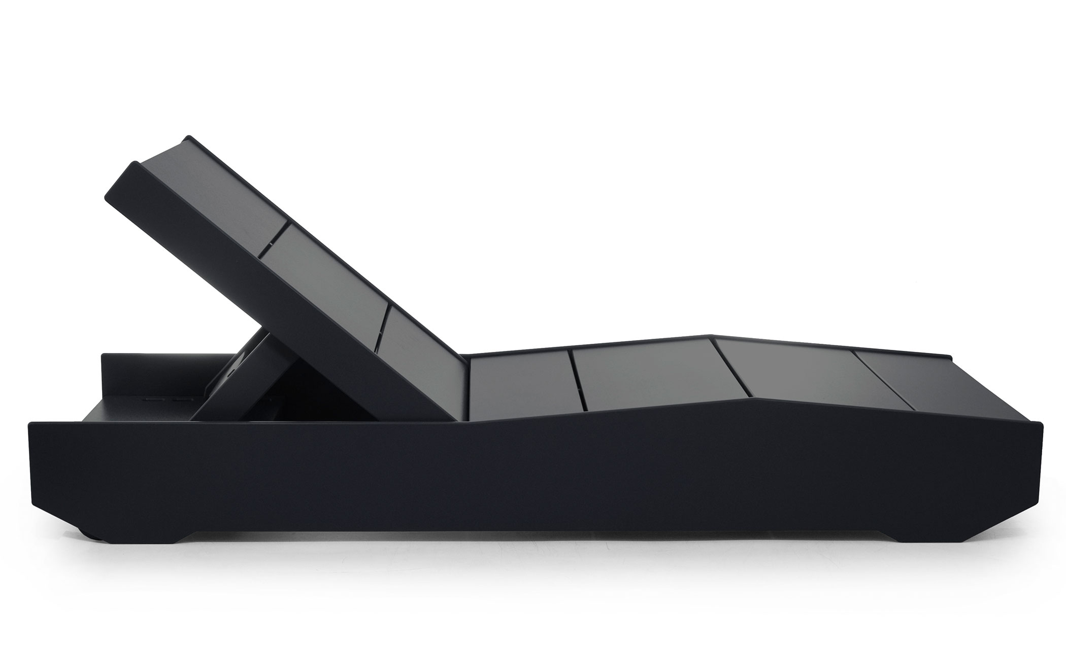 The 405 Chaise