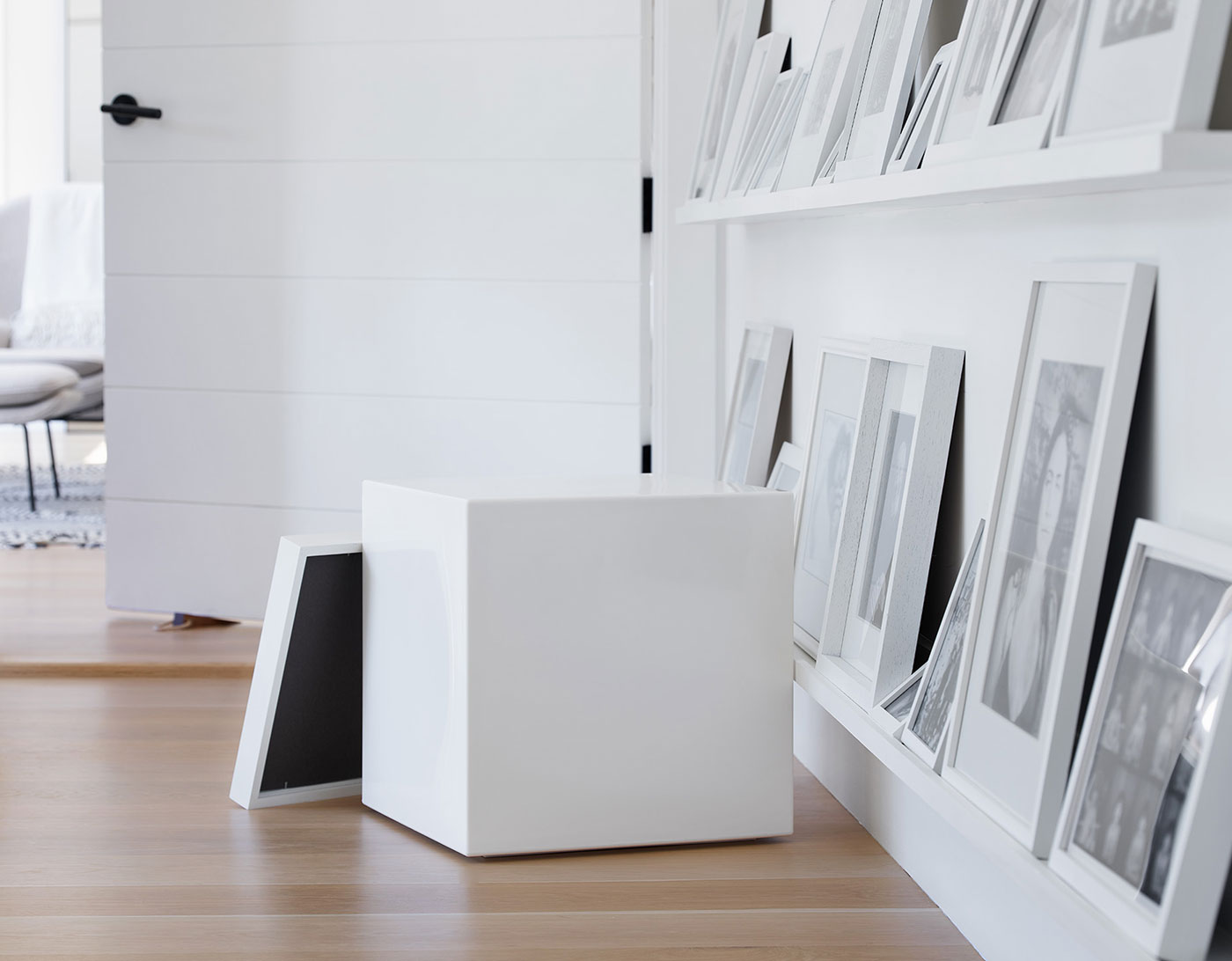 The Float Table