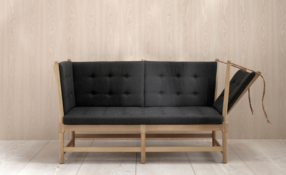 the spoke-back sofa