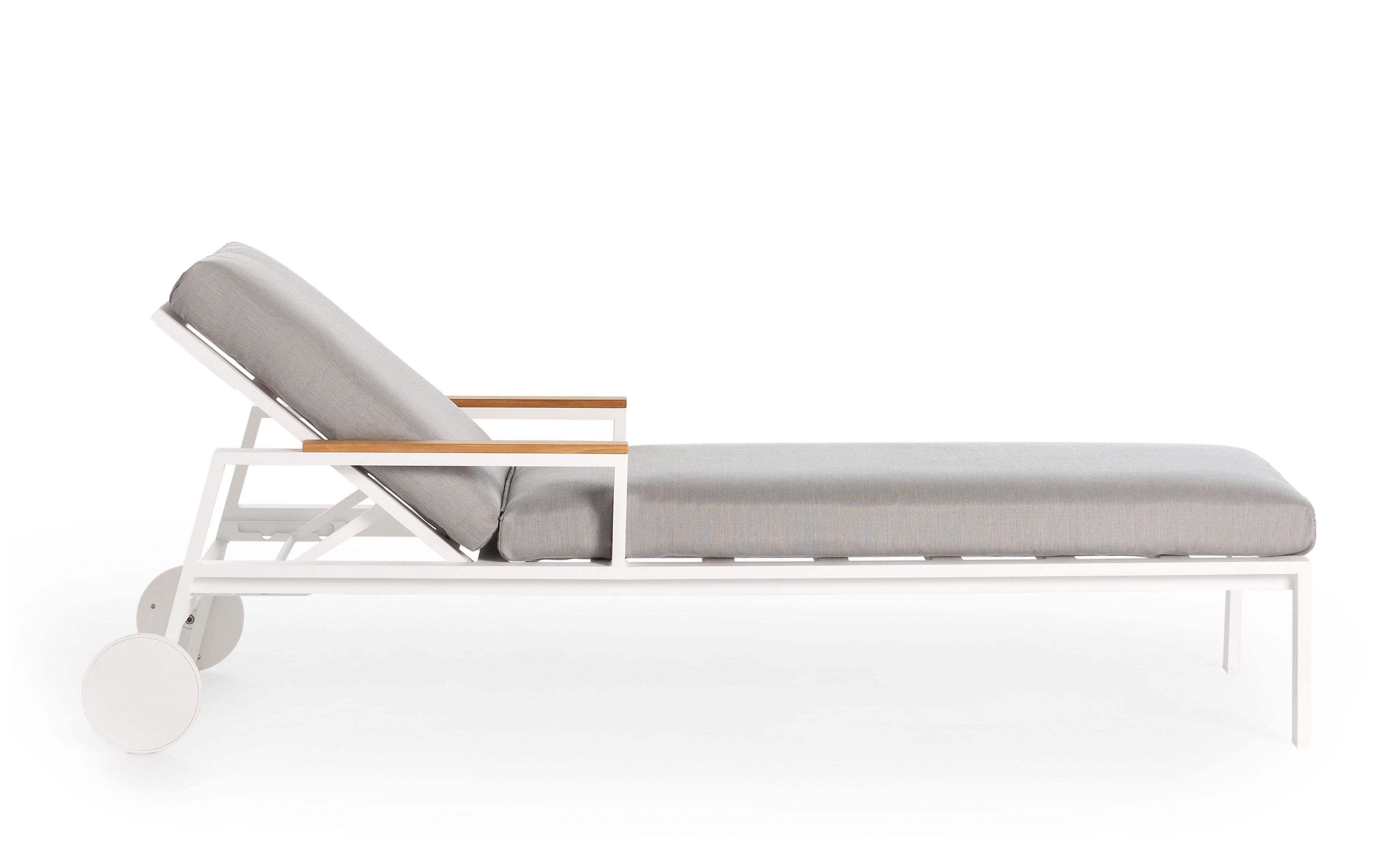 Timeless Chaise Lounge