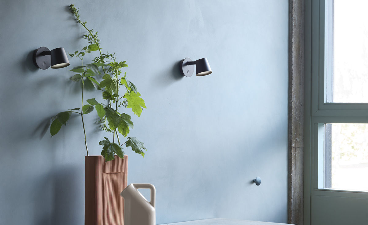 tip wall lamp