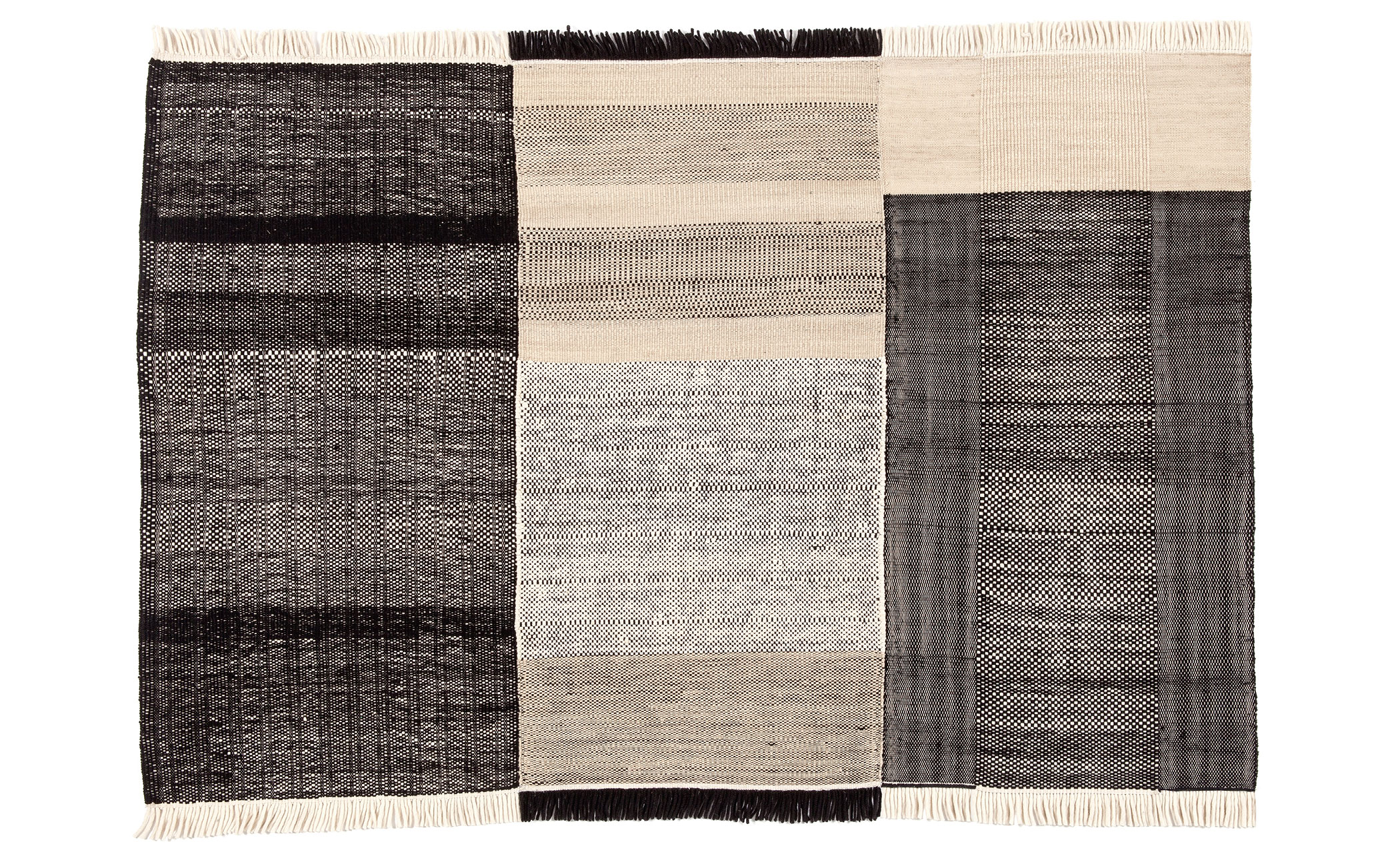 tres outdoor rug
