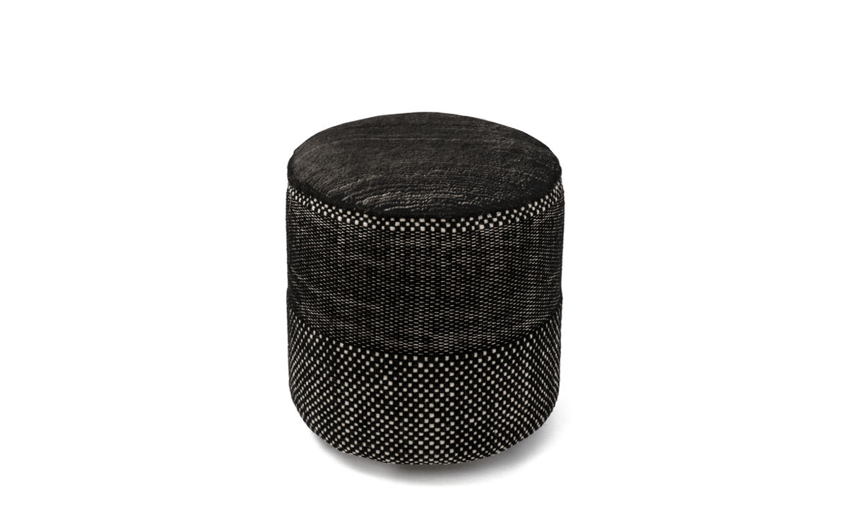 tres persian pouf