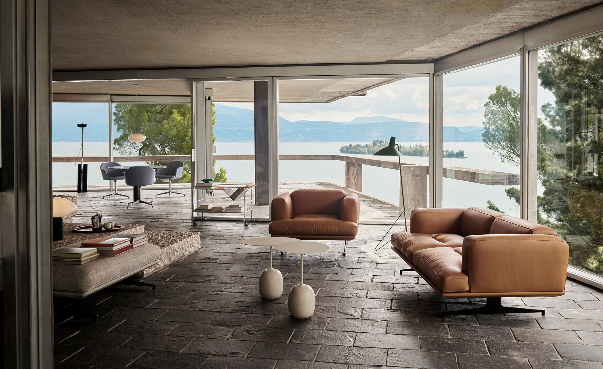 Tripod Floor Lamp