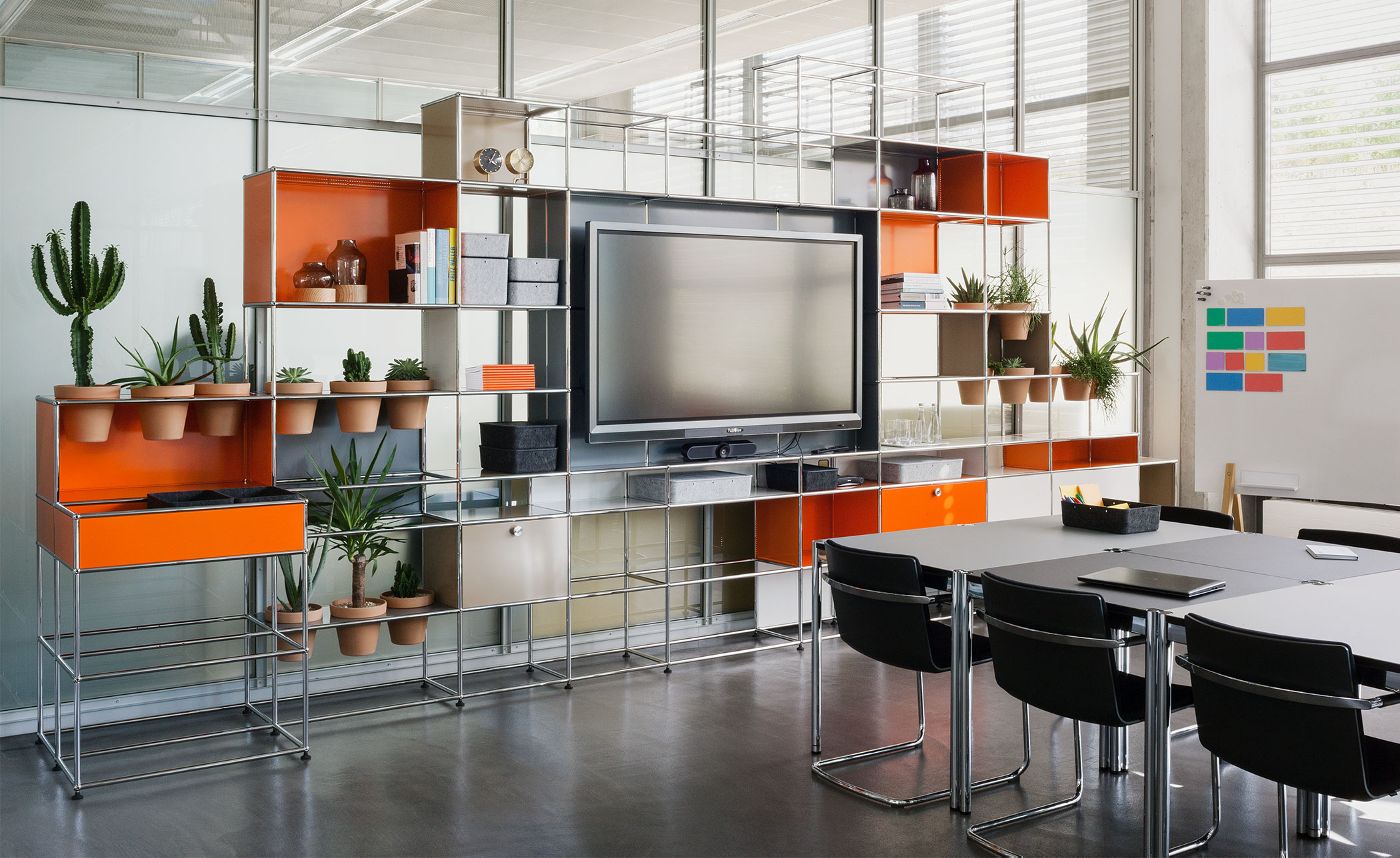 USM Haller Storage Unit O118