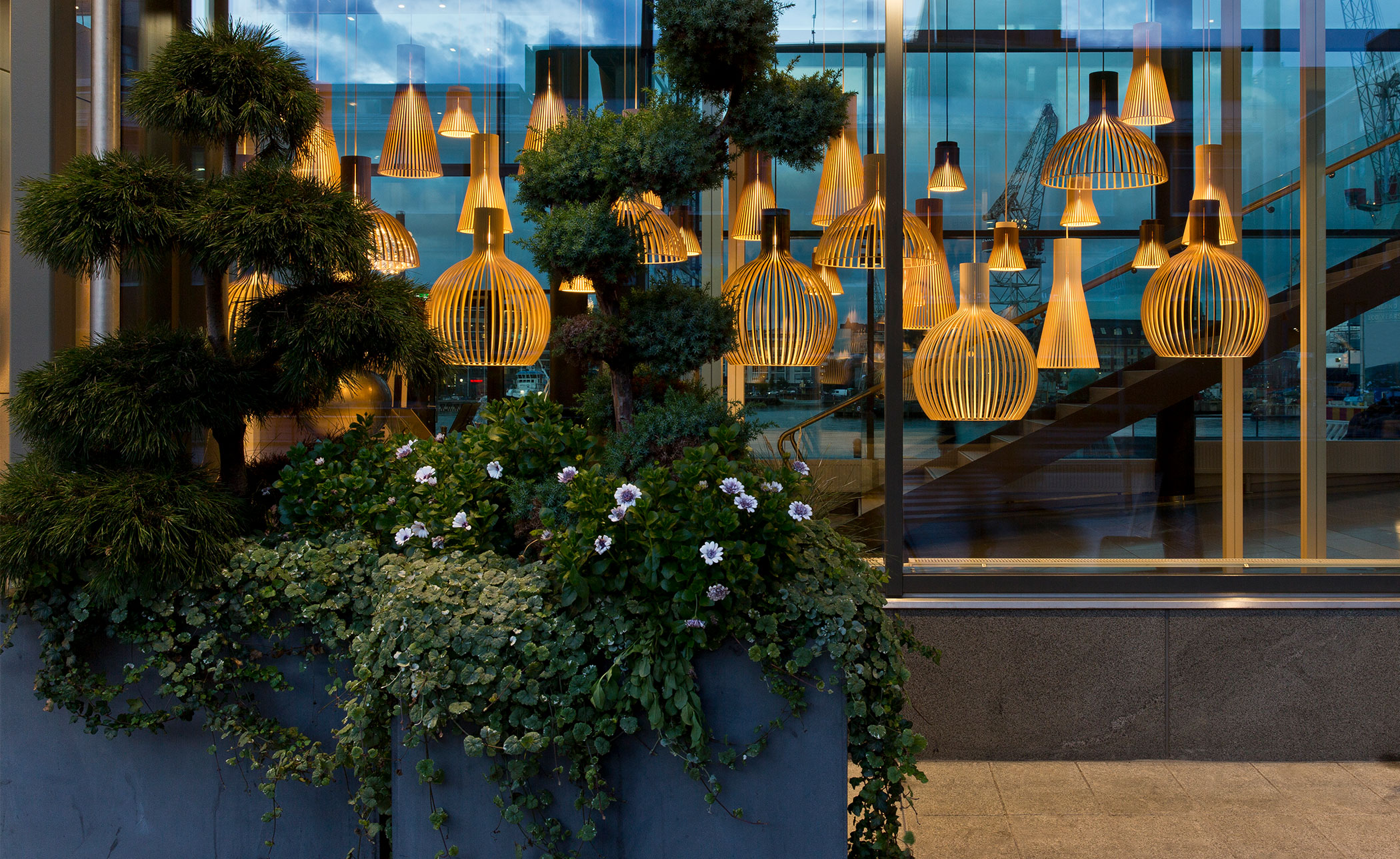 Victo 4250 Pendant Lamp