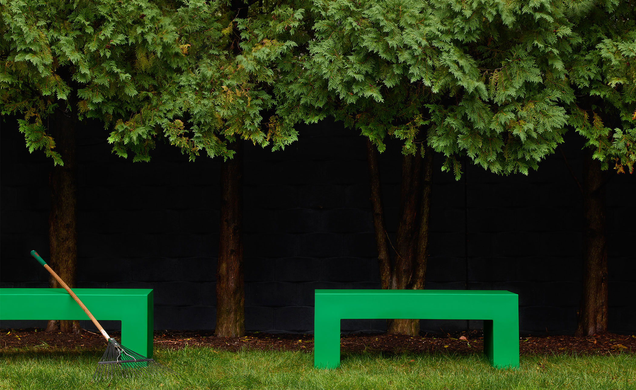 vignelli bench
