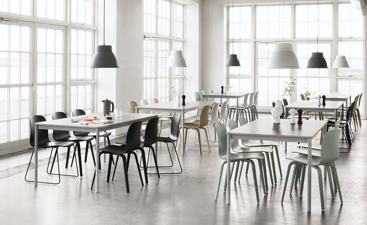 visu chair with wood base