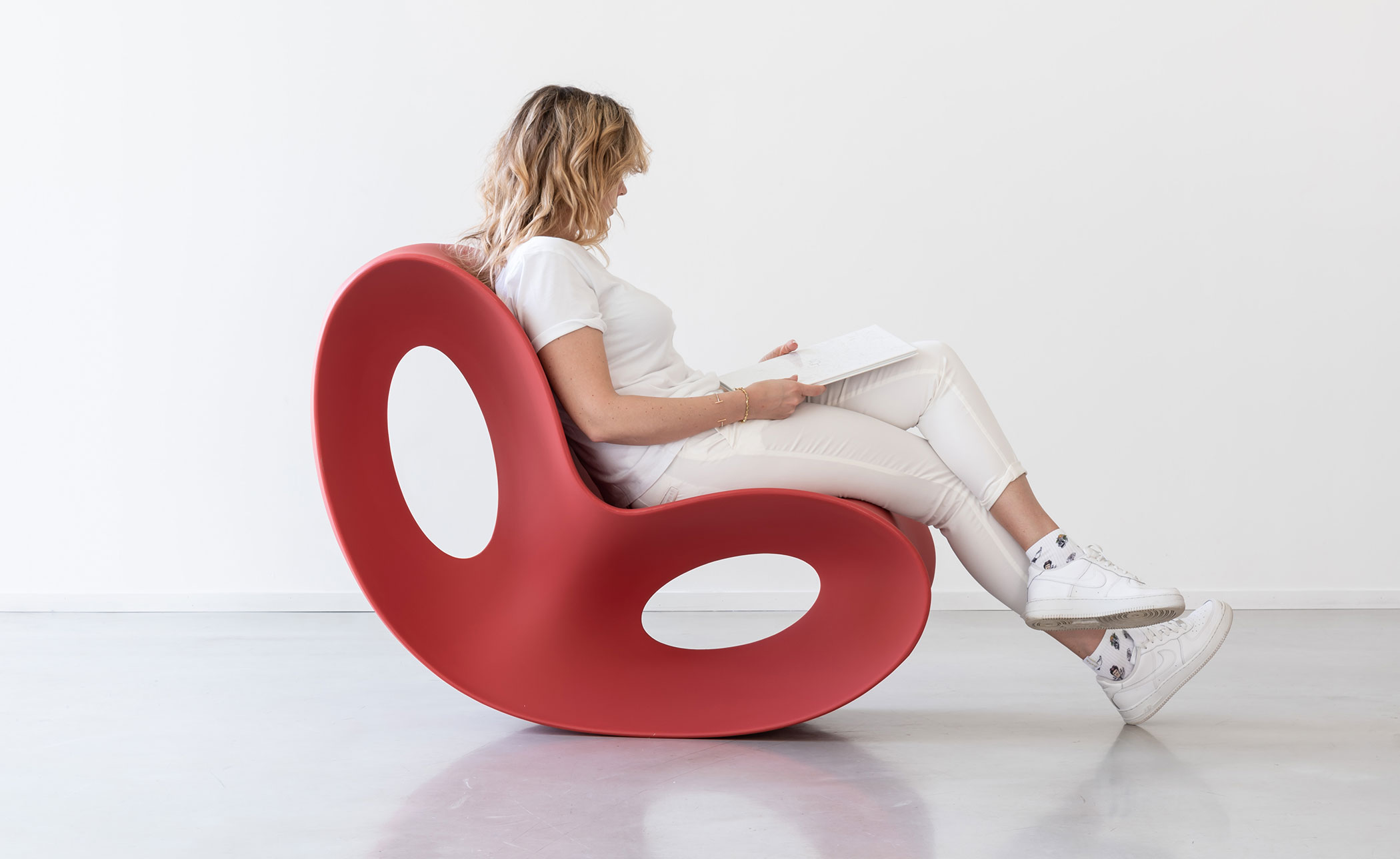 magis voido rocking chair