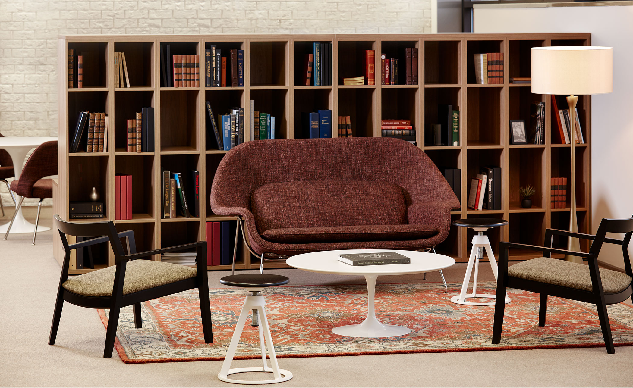 womb settee