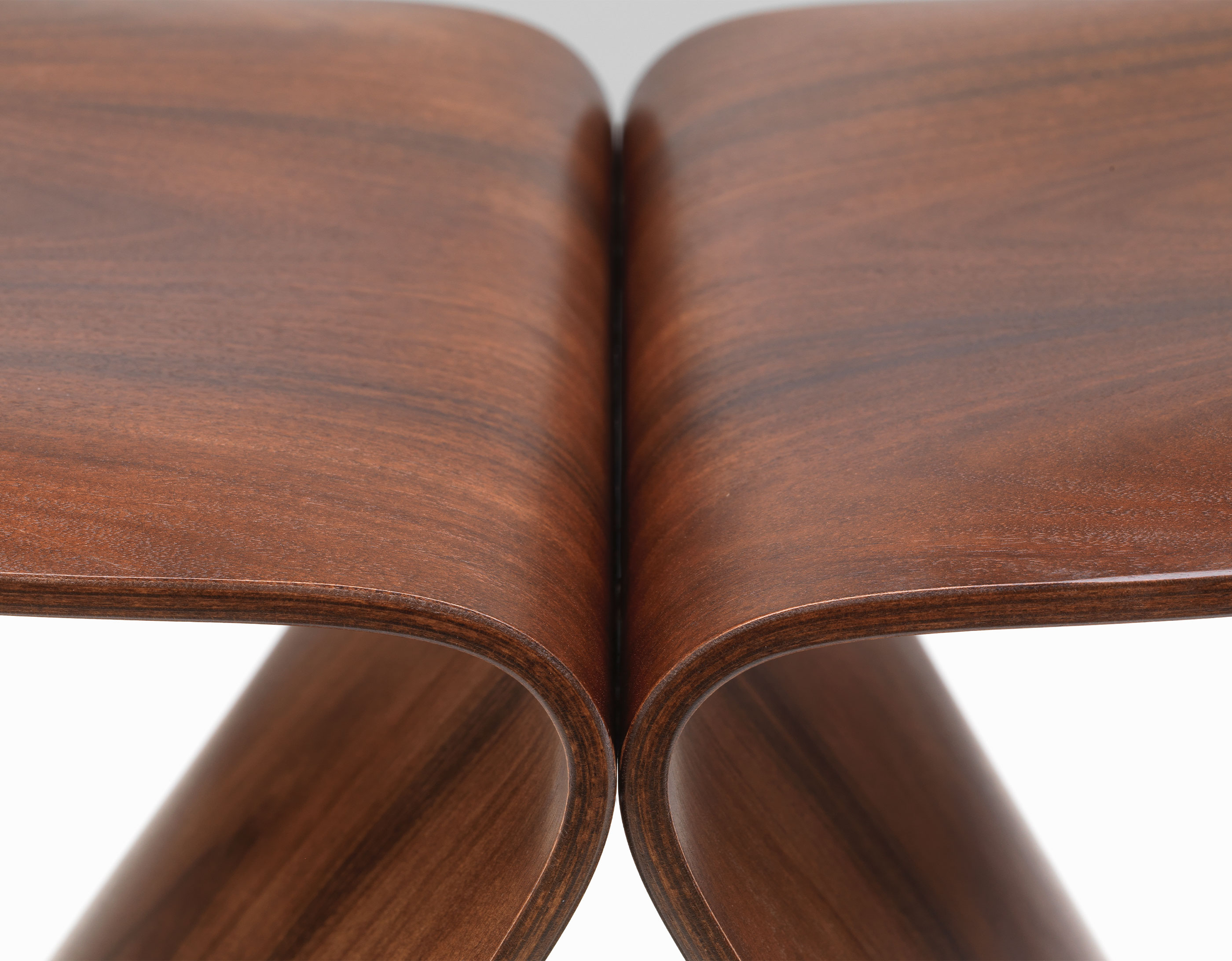 yanagi butterfly stool